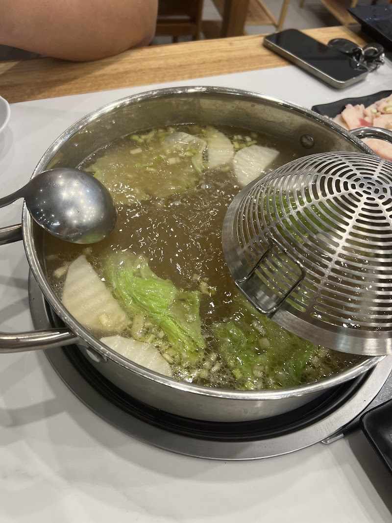 犇牛鮮肉火鍋 Ben Niu Fresh Beef Hot Pot photo 8