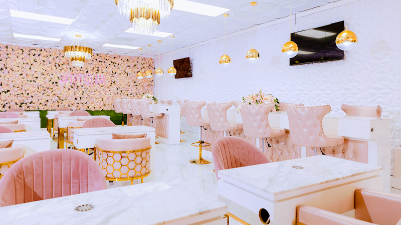 Ivy Glam Beauty Bar