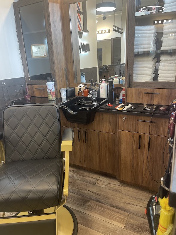 High End Barber Shop photo 6
