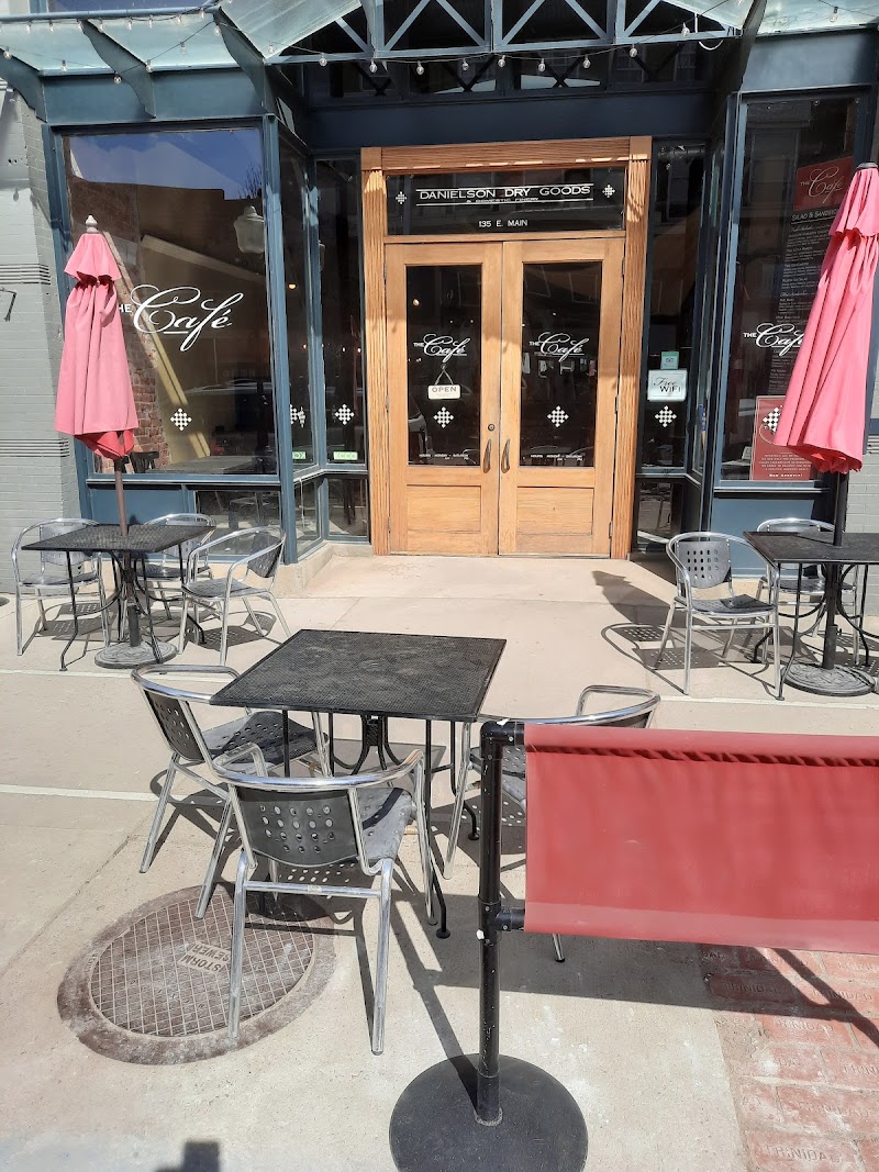 The Cafe photo 4