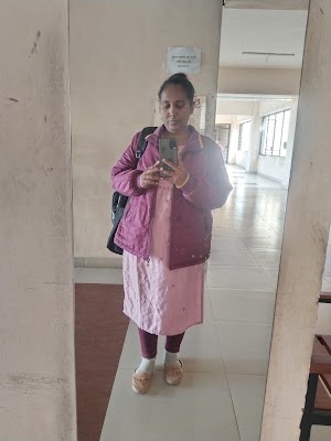 Dr radhika karia -Om clinic