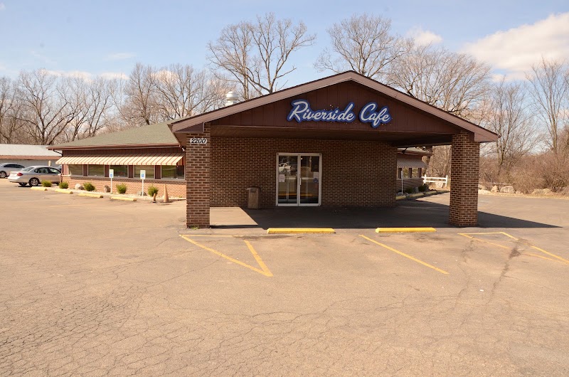 Riverside Cafe photo 1