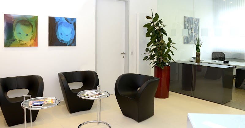 Gallery 4