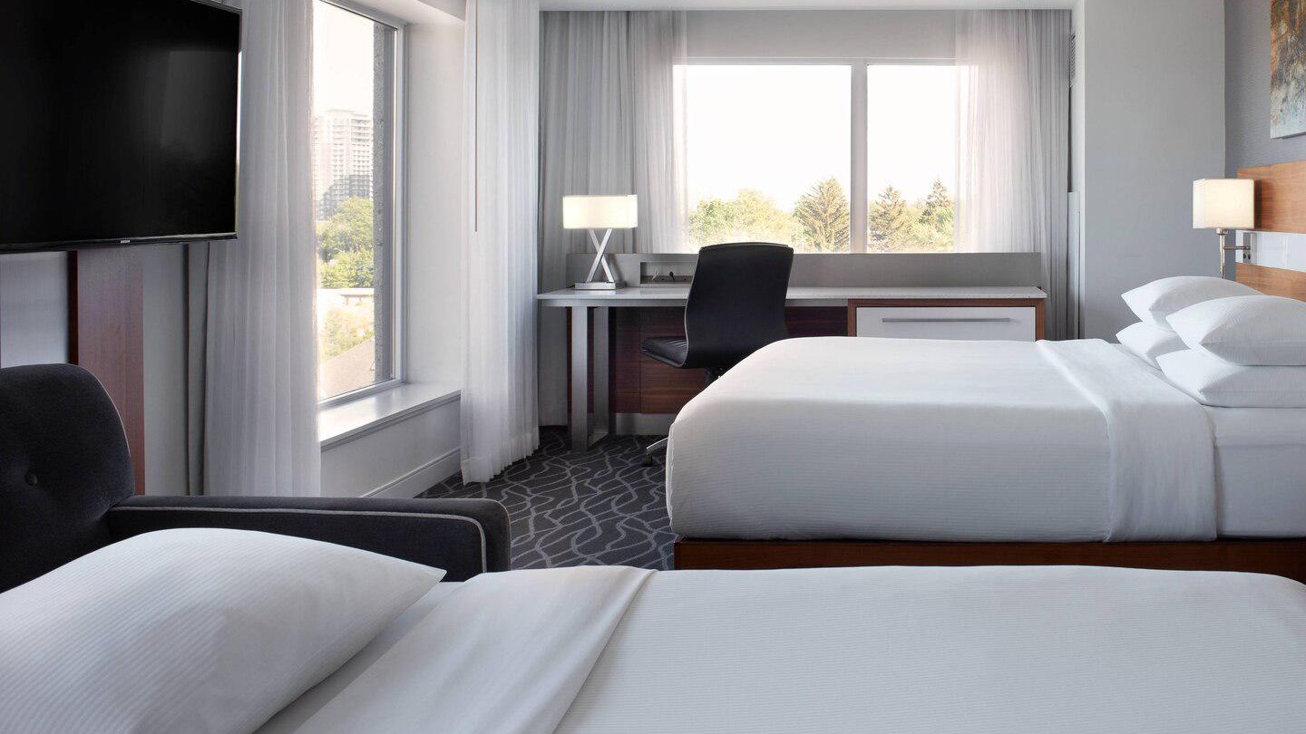 Delta Hotels by Marriott Waterloo — photo 2