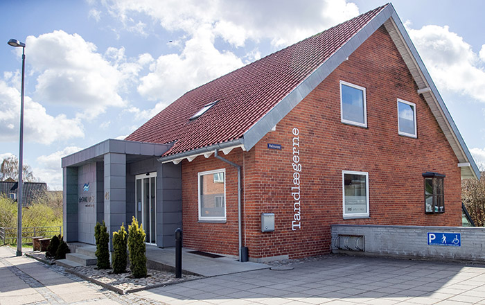 Din Tandlæge Hobro I/S - billede 2