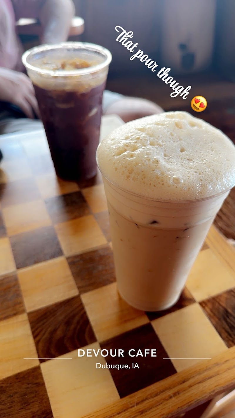 Devour Café photo 4