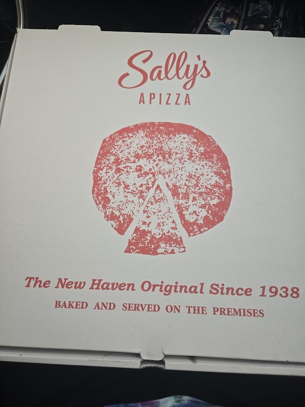 Sally's Apizza photo 8