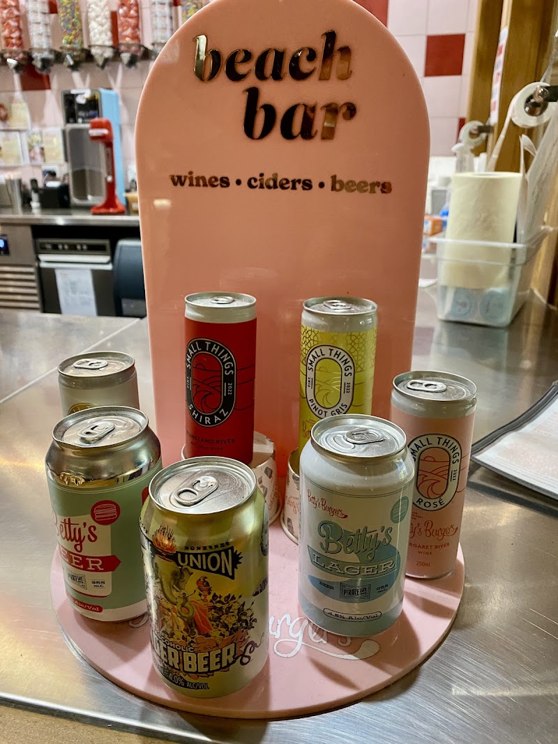 Betty’s Burgers photo 10