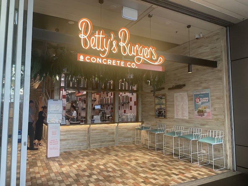 Betty’s Burgers photo 4