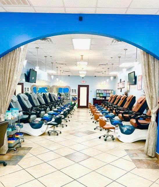 Pro nails & Spa (Open all holidays)