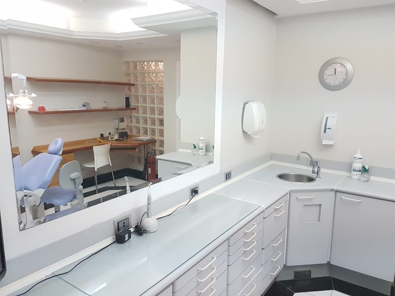 Consultório Odontológico Dra. Marina e Dra. Kétlin - foto 3