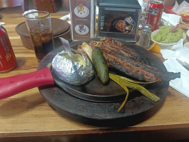 La Cabaña Steak House photo 4