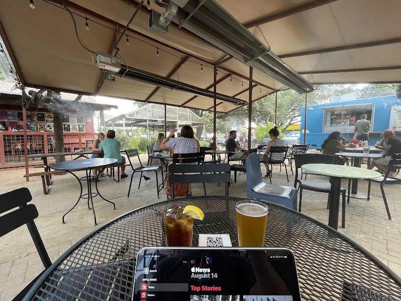 Radio Coffee & Beer photo 1