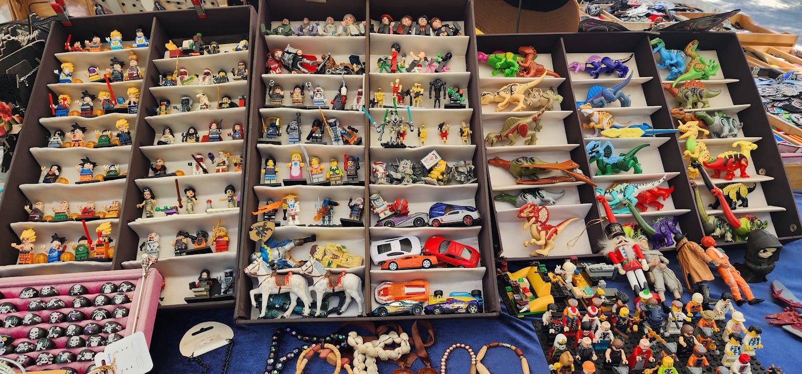 Street Performers Area