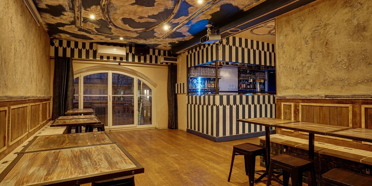 L'Amphi Quai de Seine, vue extérieure