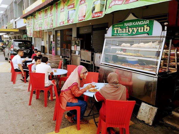 Restoran Thaiyyub Nasi Kandar - Photo 1