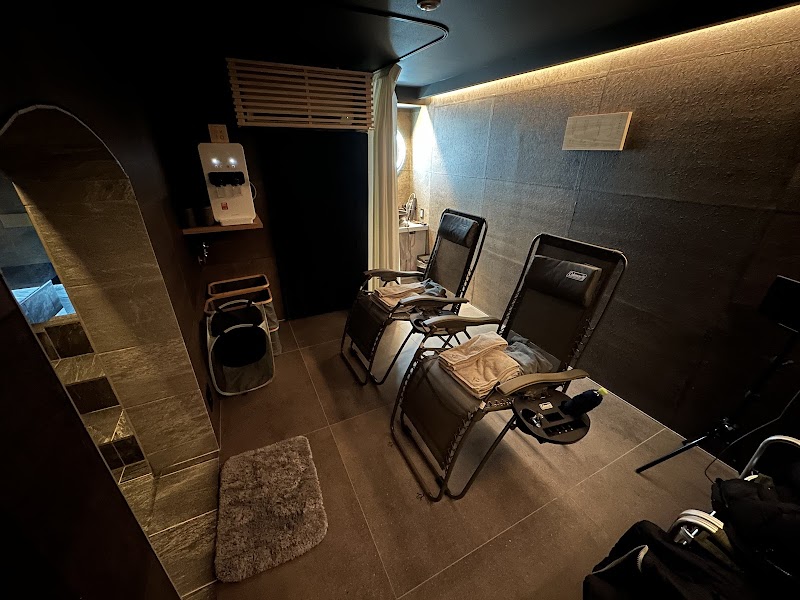 SAUNA Giraffe 南天神 【プライベート サウナ ジラフ 南天神】 2