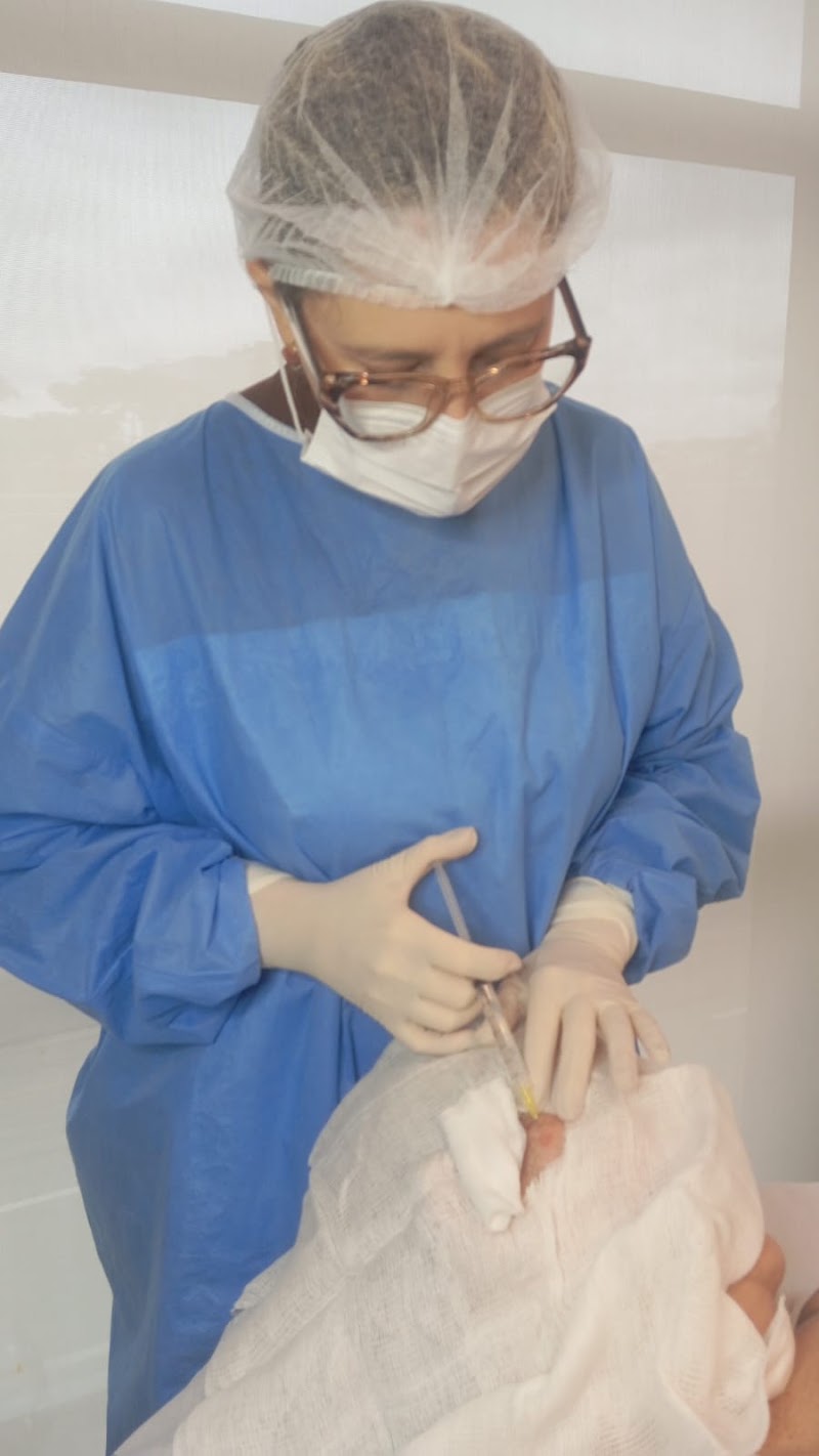 Foto de Dra. Tatiana Reinhardt, Dermatologista, Saúde Reinhardt