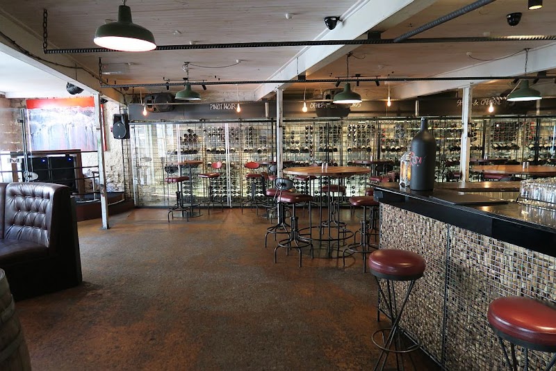 Grape Food and Wine Bar