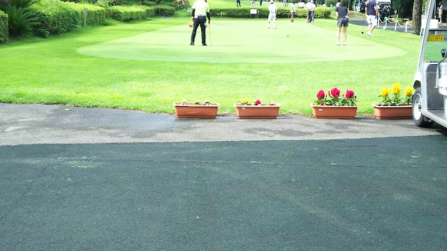 Miyazaki Public Golf - Photo 4