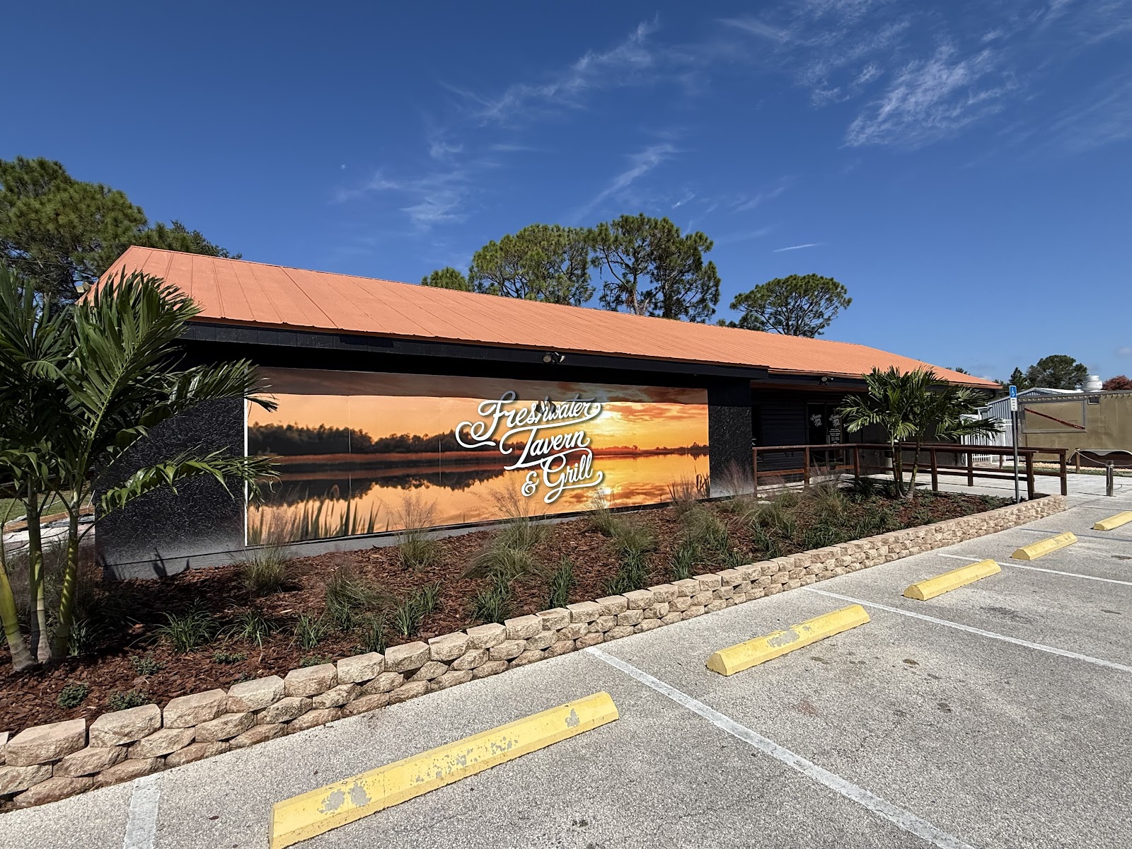 Freshwater Tavern & Grill