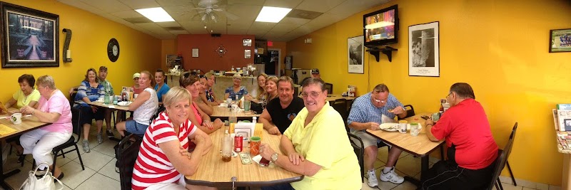 Hometown Grill photo 1