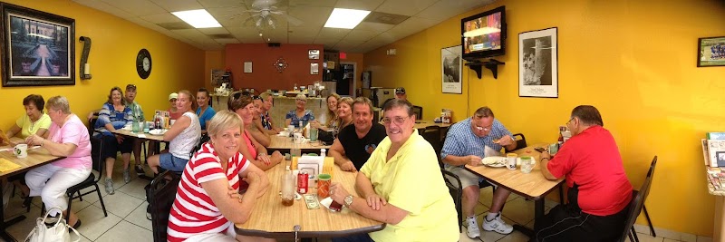 Hometown Grill photo 1