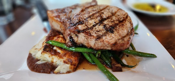 Photo by Kendra Zumhingst