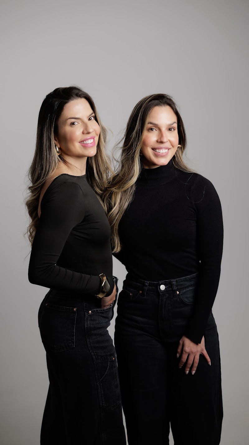 Odontologia e Harmonização Facial - Dra Débora Pereira | Dra Érika Pereira