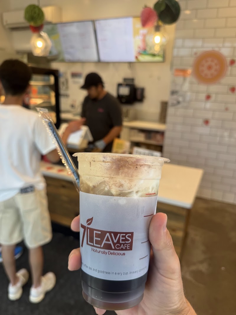 7 Leaves Cafe Irvine photo 3