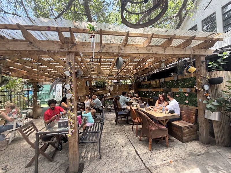 Neverland Coffee Bar photo 2