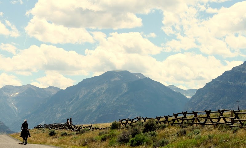 Double Diamond X Ranch - Photo 3