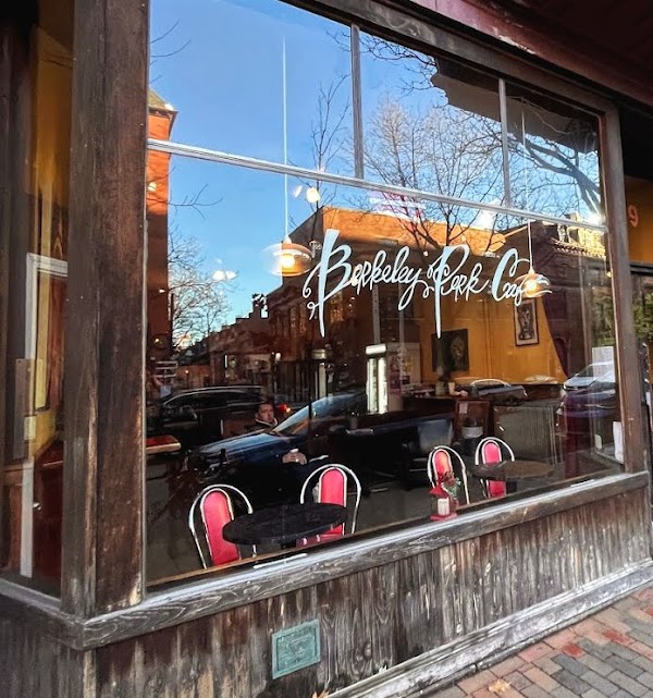 Green T Coffee Shop – Rozzie