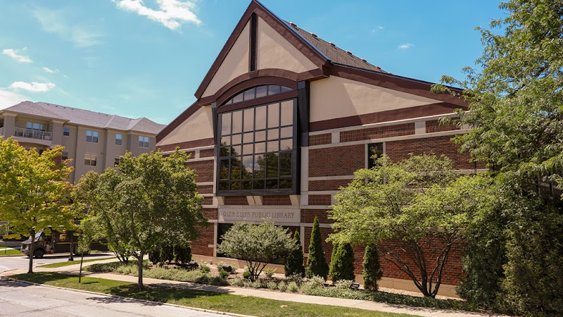 Glen Ellyn Public Library photo 1