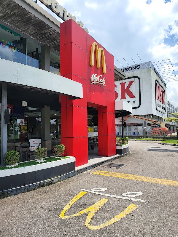 McDonald's - Photo 1