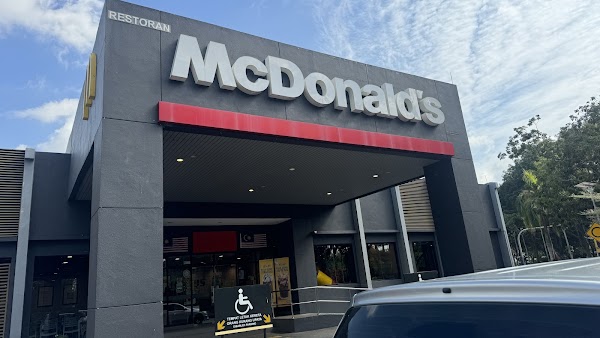 McDonald's Desa Tebrau DT - Photo 1