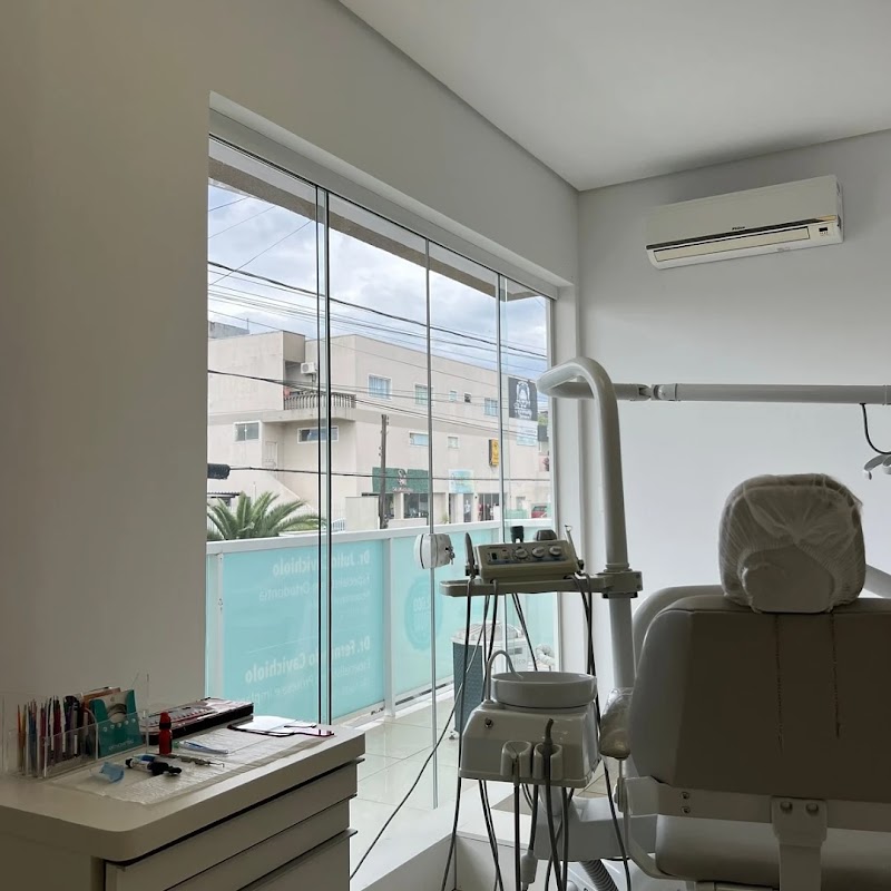 OrtoTotal Odontologia | Ortodontia | Implante Dentário | Dentista em Novo Mundo | Curitiba - PR - foto 5