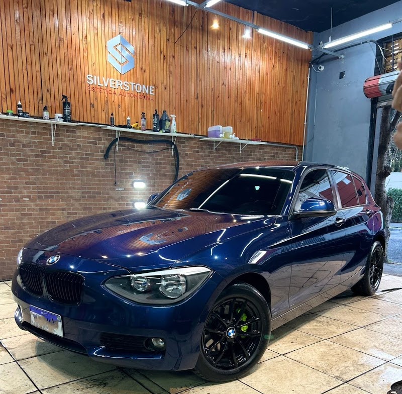 Foto de Silverstone Estética Automotiva, Polimento, Higienização Interna, Película automotivas e Vitrificação
