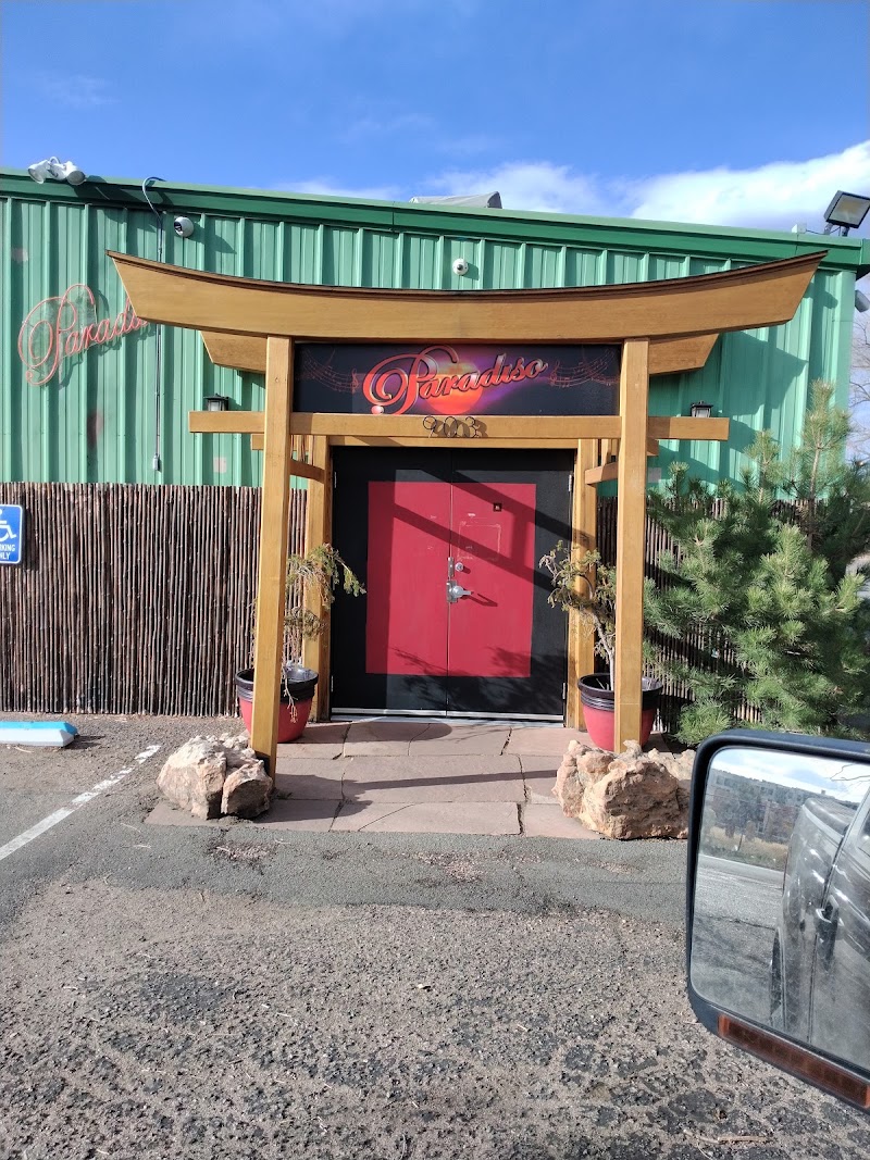 Video tour of Fruit of the Earth Organics retail environment