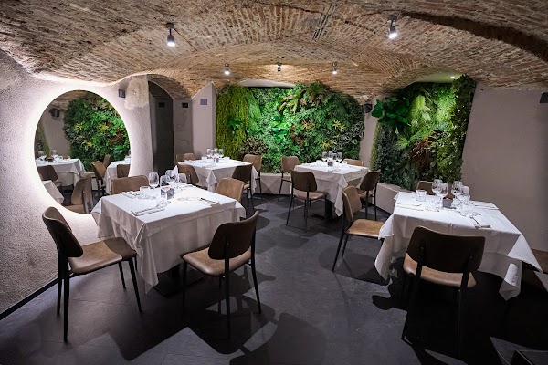 Soho Restaurant Genoa