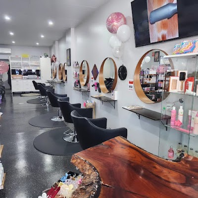 Cut Loose Haircare Outlet