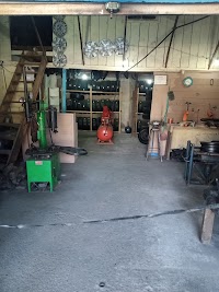 Borracharia EM Ltda