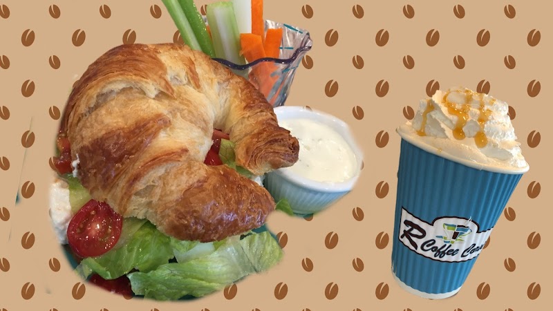 R Coffee Corner photo 2