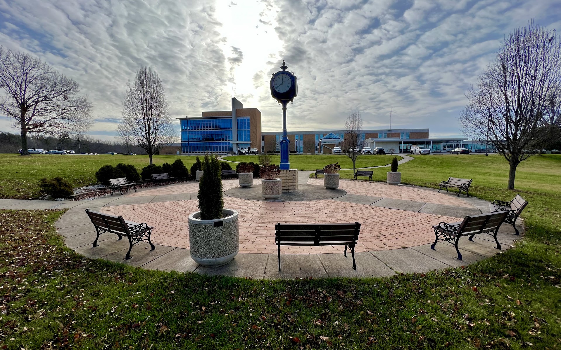 West Virginia University at Parkersburg（Parkersburg、ウェストバージニア州）