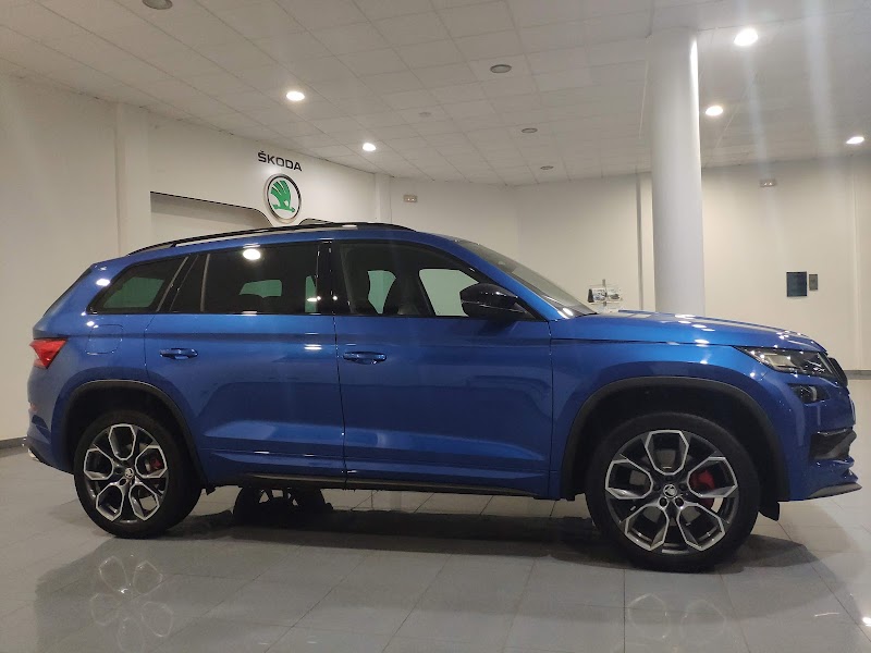 Talleres Pensado / RENT A CAR photo 4