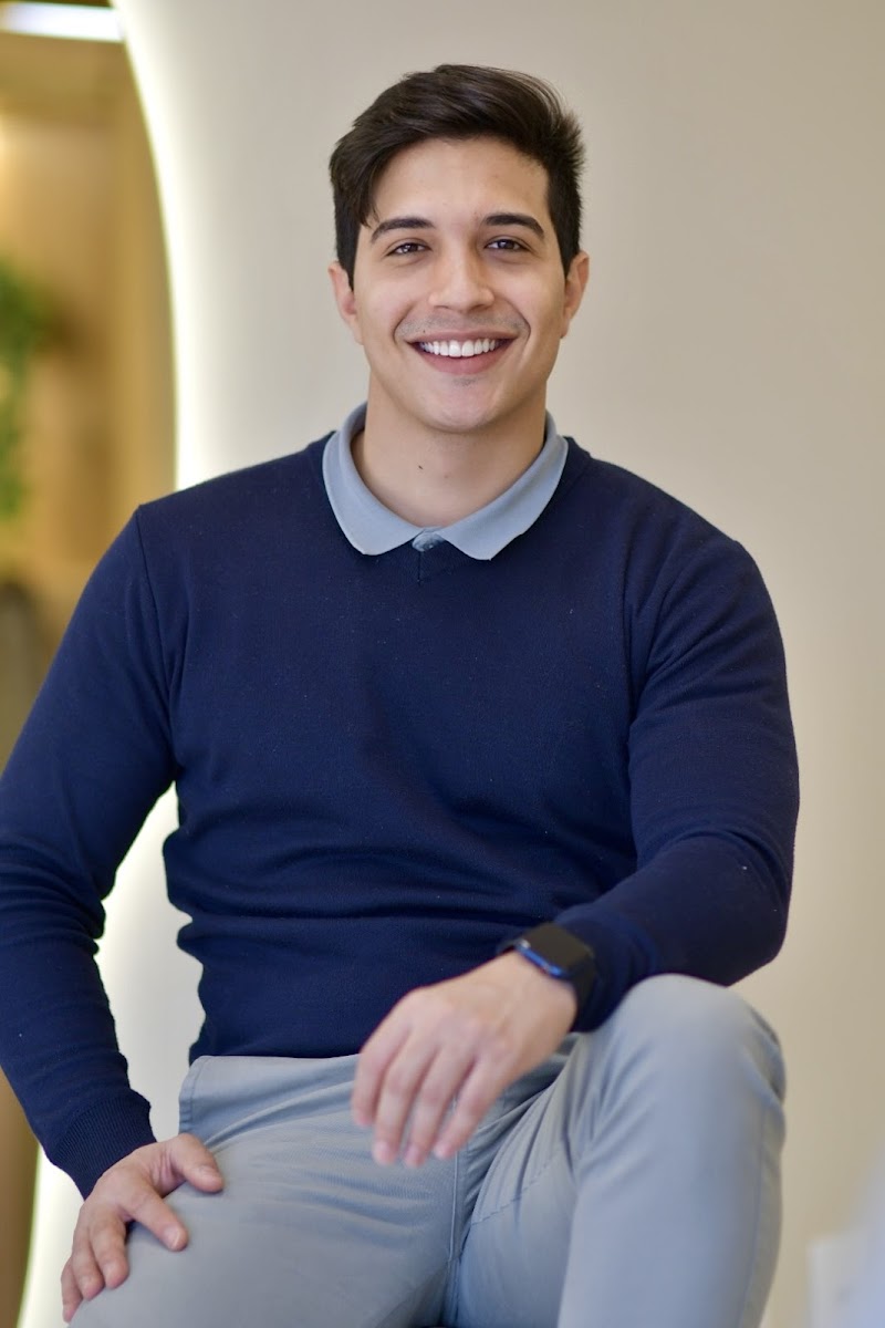 Dr Gustavo Oliveira Endodontia e Clínico Geral - foto 3