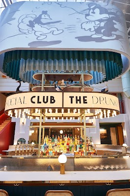 Photo The Drunky Stork Social Club