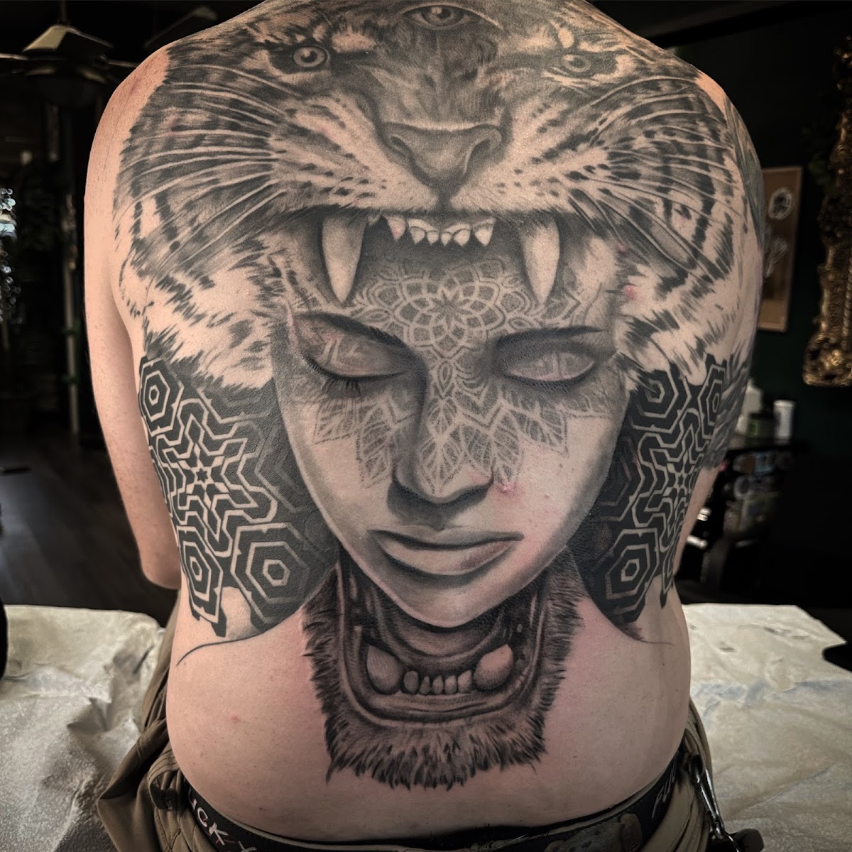 Buku Tattoo Studio tattoo work — photo 2