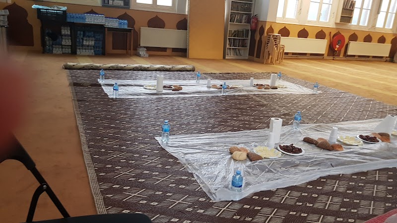 Mosque Al-Karama photo 2