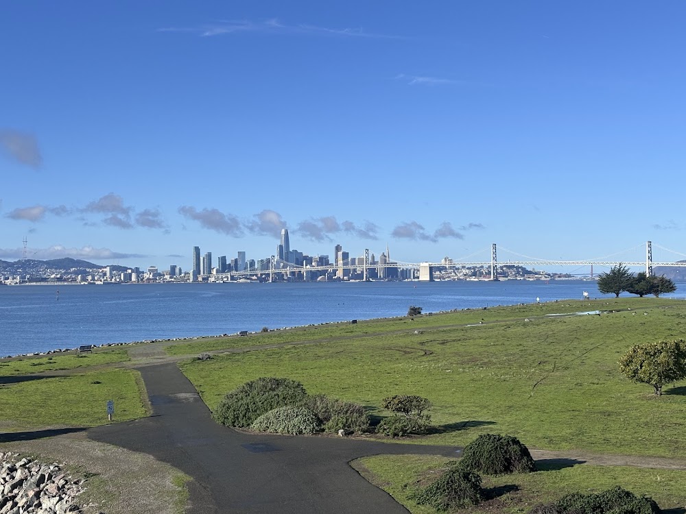 Middle Harbor Shoreline Park photo